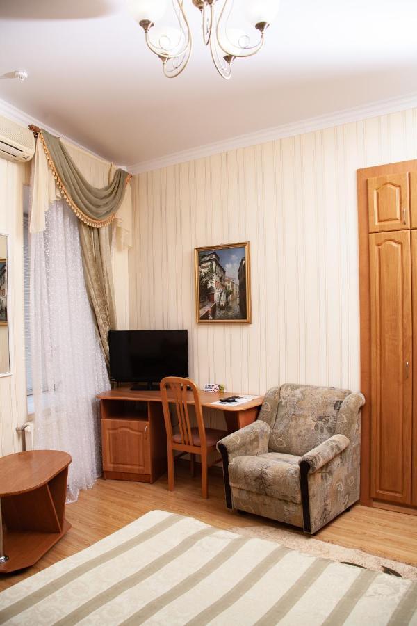 Piligrim 1 Hotel Mykolaiv Exterior photo